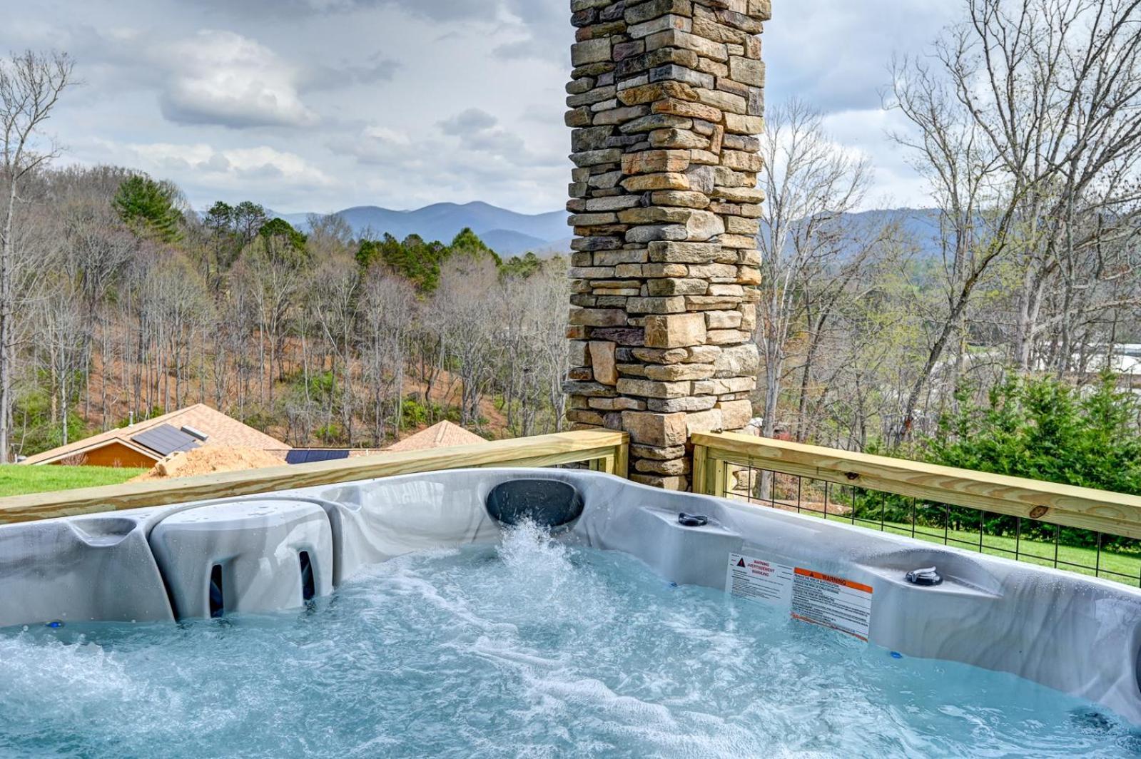 Vila Mon Tresor, Modern Mountain Views With Deck Weaverville Exteriér fotografie
