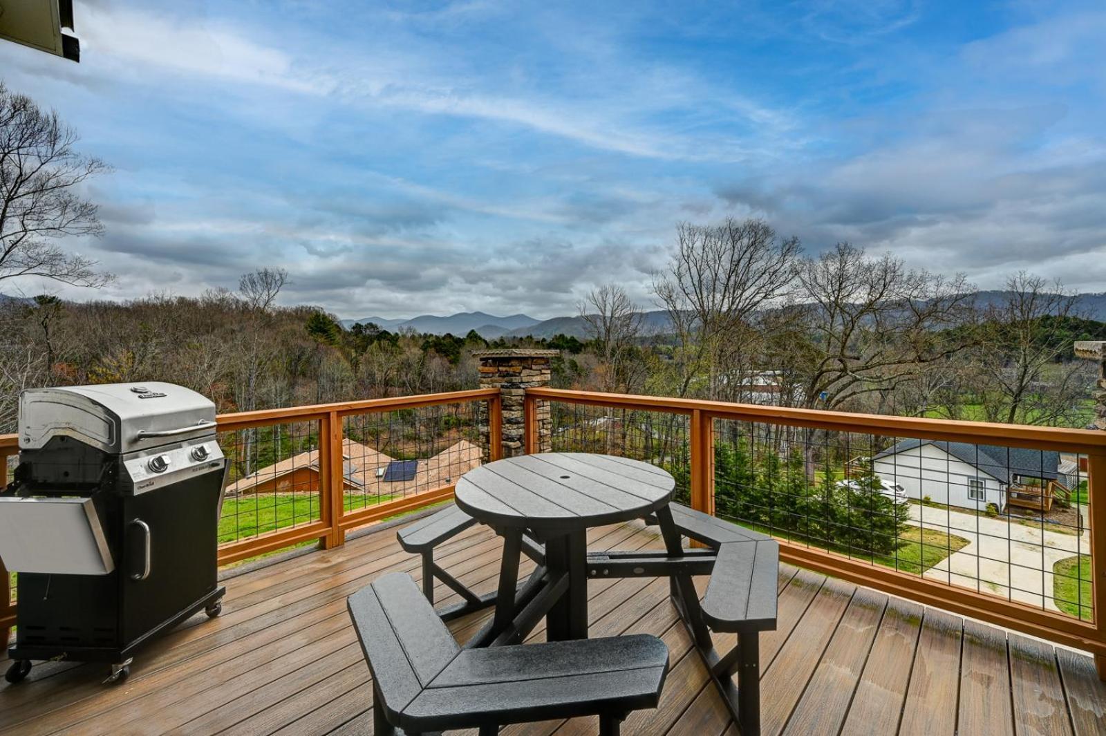 Vila Mon Tresor, Modern Mountain Views With Deck Weaverville Exteriér fotografie