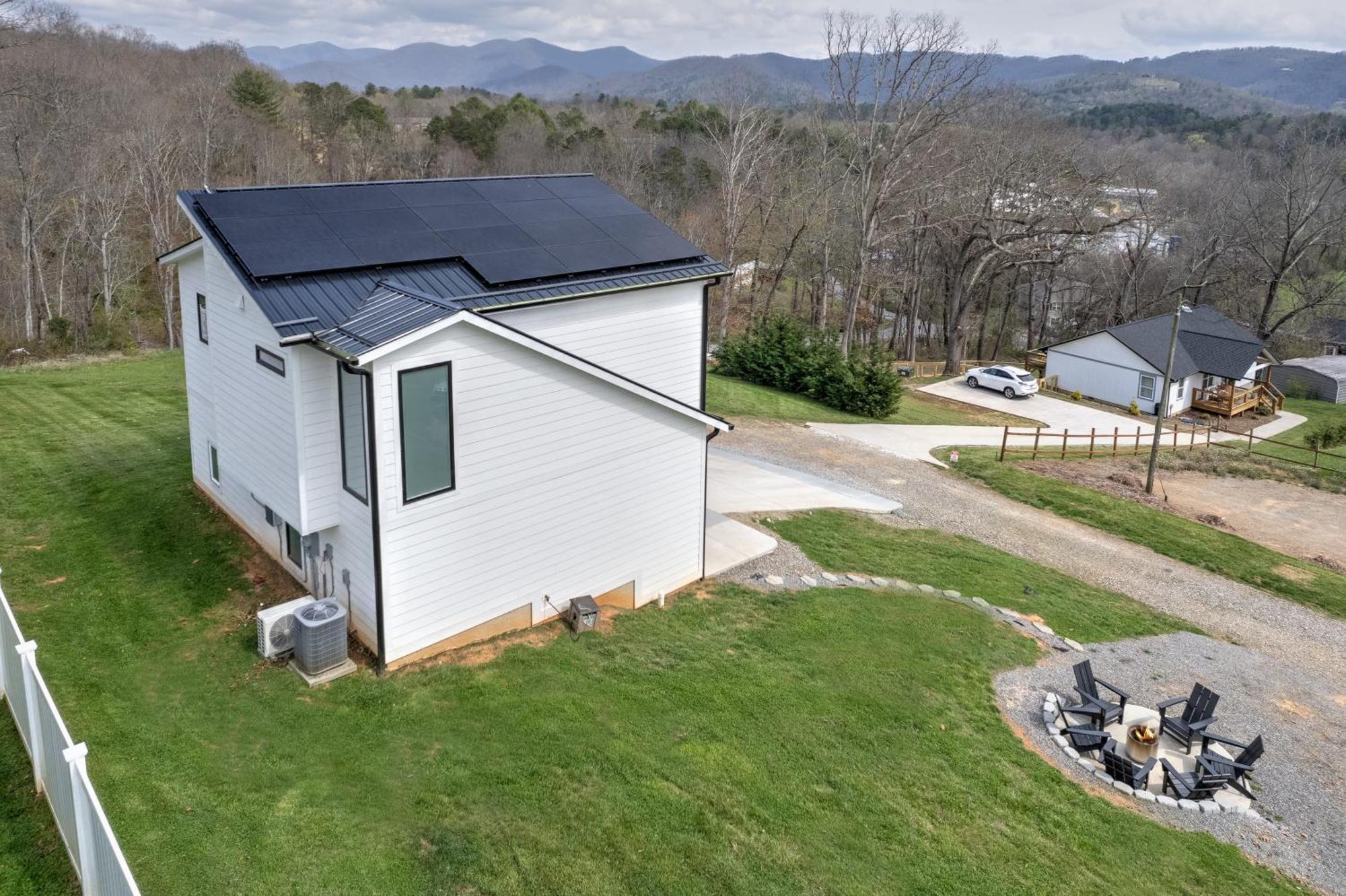 Vila Mon Tresor, Modern Mountain Views With Deck Weaverville Exteriér fotografie